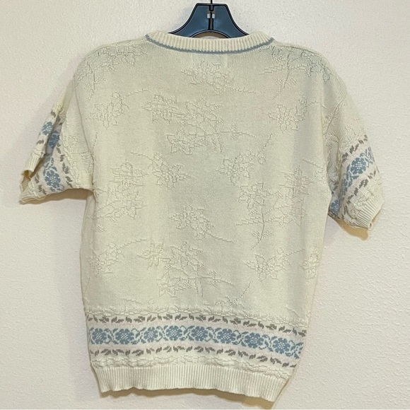 Classic Blues Collection Short Sleeve Pullover Granny Core Sweater size Small - Picture 2 of 11